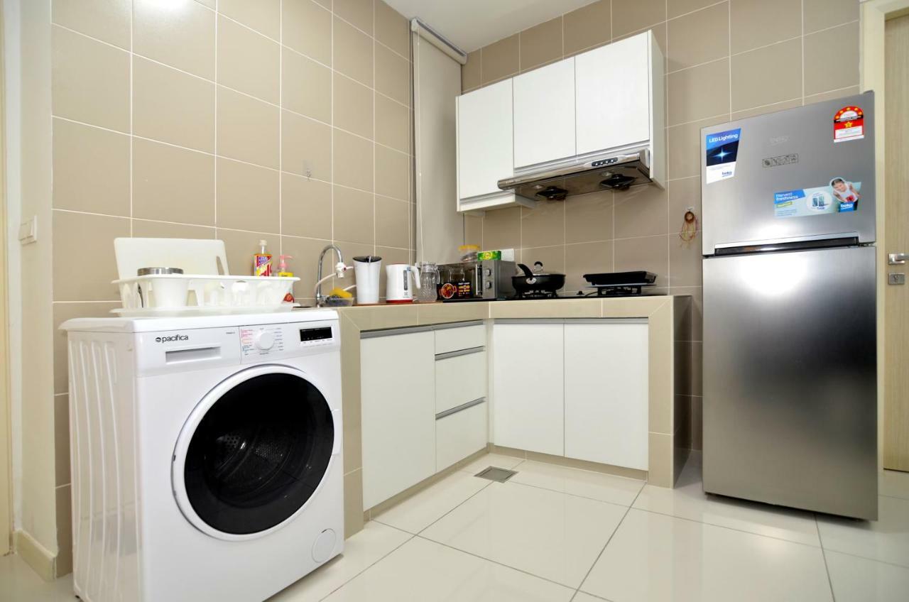 Happy Homestay@Icon City Petaling Jaya Sunway Subang Экстерьер фото